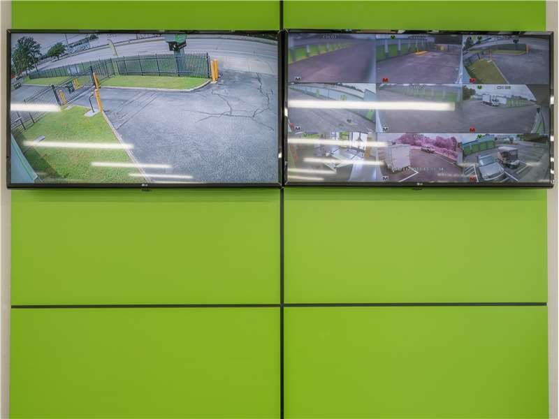 Extra Space Storage  1141 W Pembroke Ave in Hampton, VA