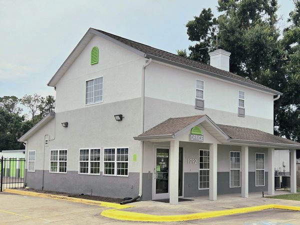 Extra Space Storage facility at 1792 W Hillsborough Ave - Tampa, FL