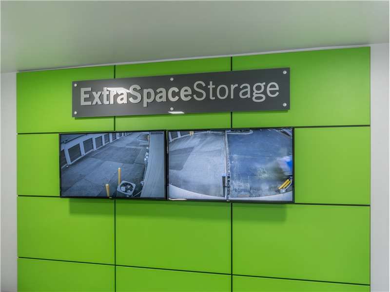Extra Space Storage  2095 Attic Pkwy NW in Kennesaw, GA