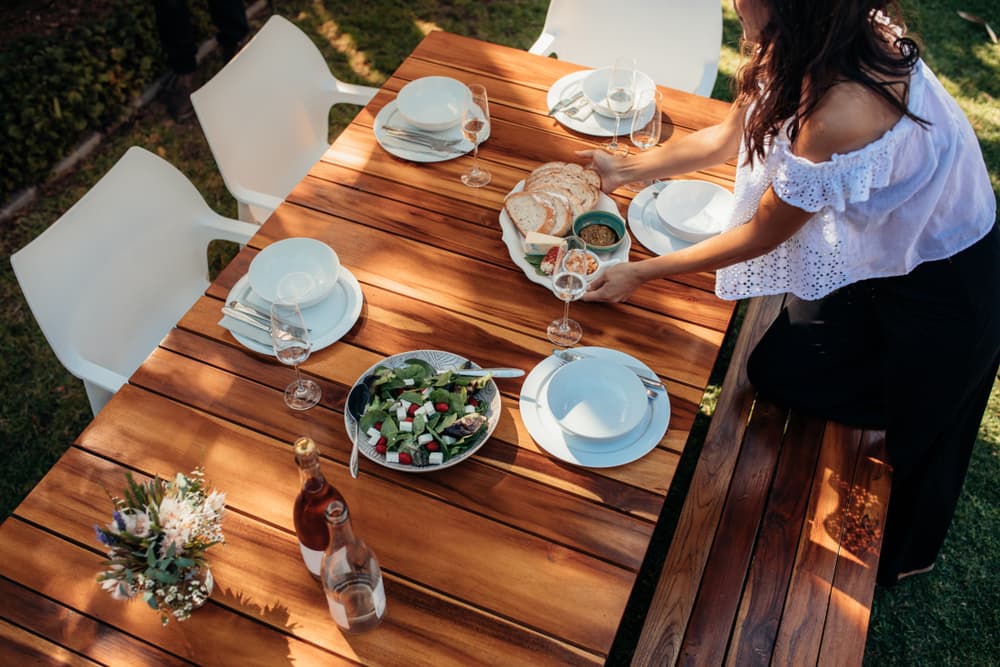 Article image for: Housewarming Party Ideas: Your Complete Guide to Hosting