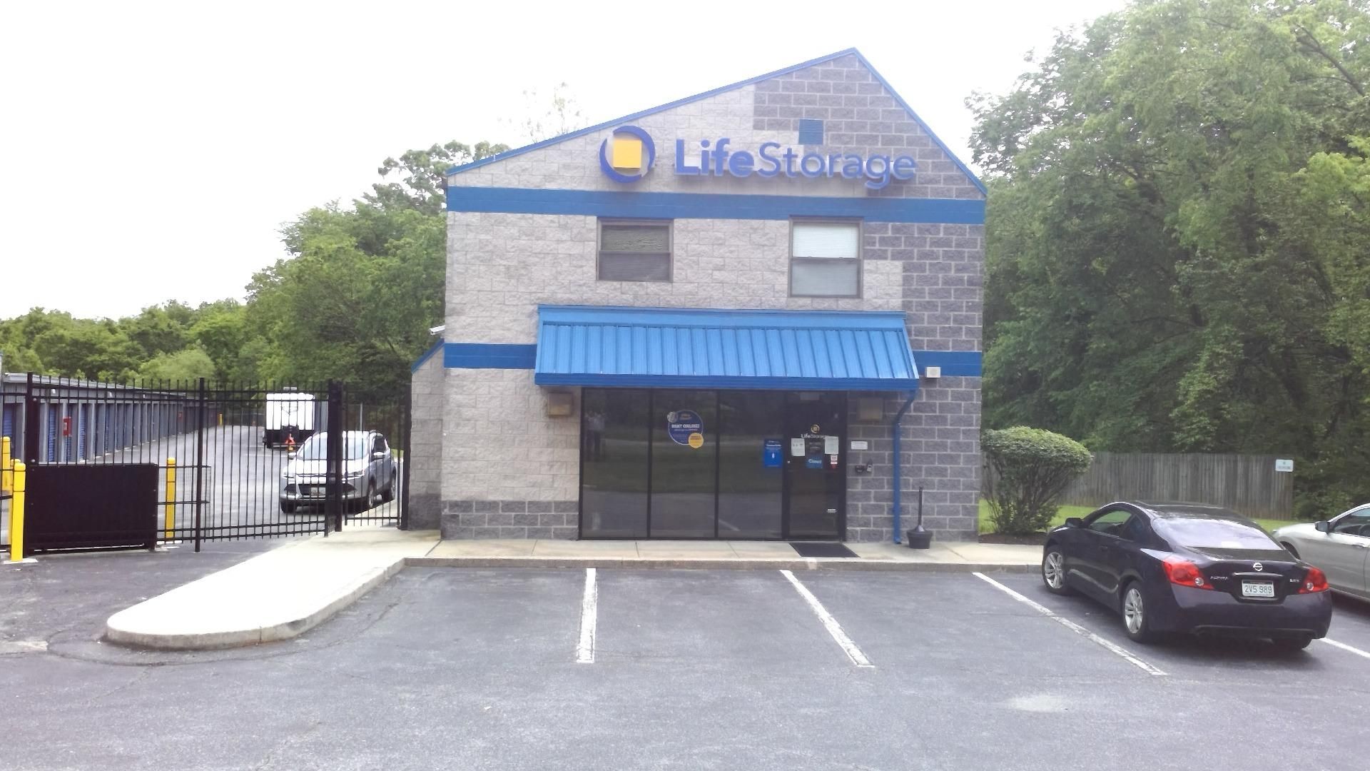 5×5 Self Storage Unit in Jessup, MD 8255 Washington Blvd Jessup, Maryland