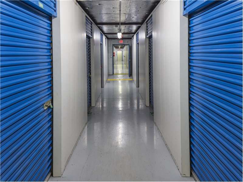 Extra Space Storage  9211 Livingston Rd in Fort Washington, MD