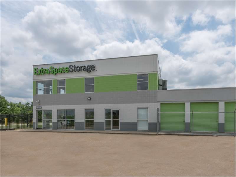 Extra Space Storage  281 Richwood Rd in Walton, KY