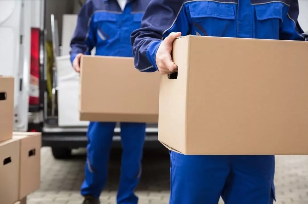 Article image for: Should You Hire Movers for Your Cross-Country Move?