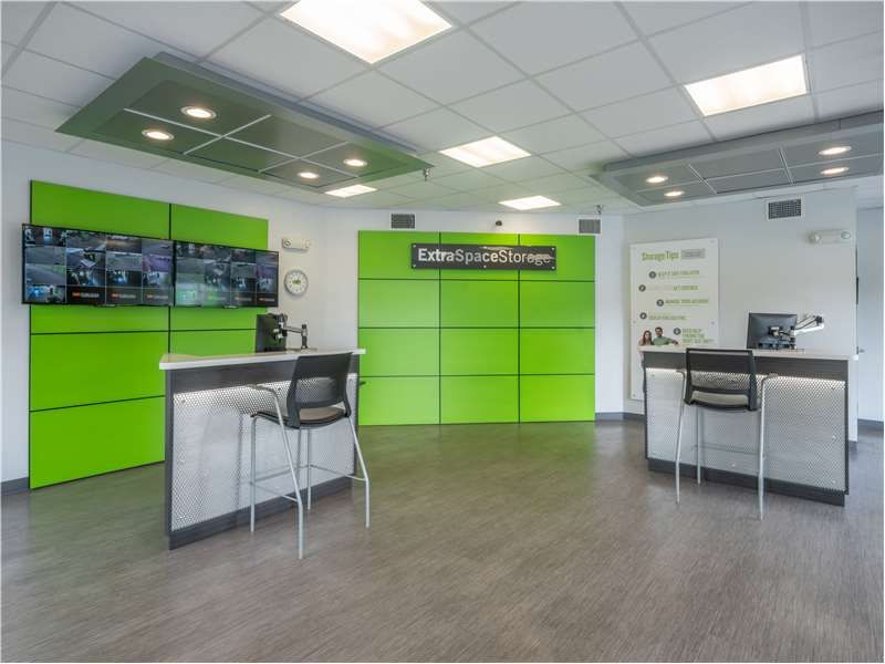 3×3 Self Storage Unit in Orlando, FL 11071 University Blvd Orlando, Florida 3