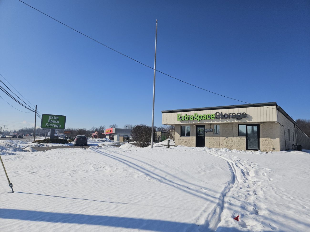 Extra Space Storage in Warren, OH  3787 Elm Rd NE