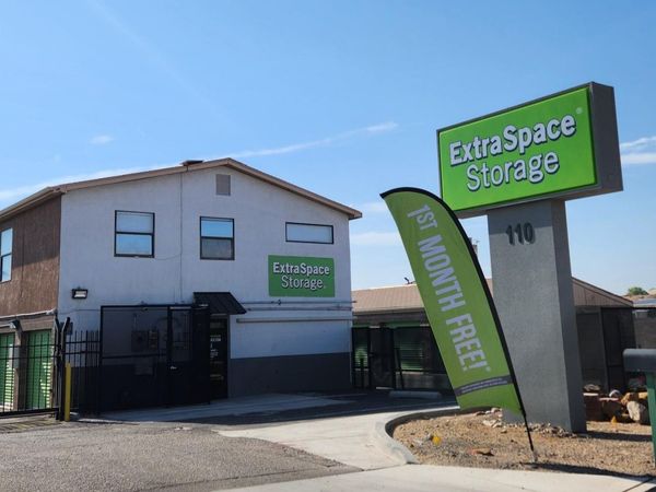 Extra Space Storage facility at 110 Industrial Park Loop NE - Rio Rancho, NM