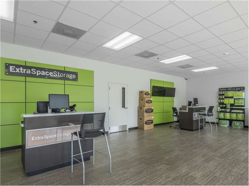 10×5 Self Storage Unit in Greenville, SC 549 Woodruff Rd Greenville, South Carolina 3