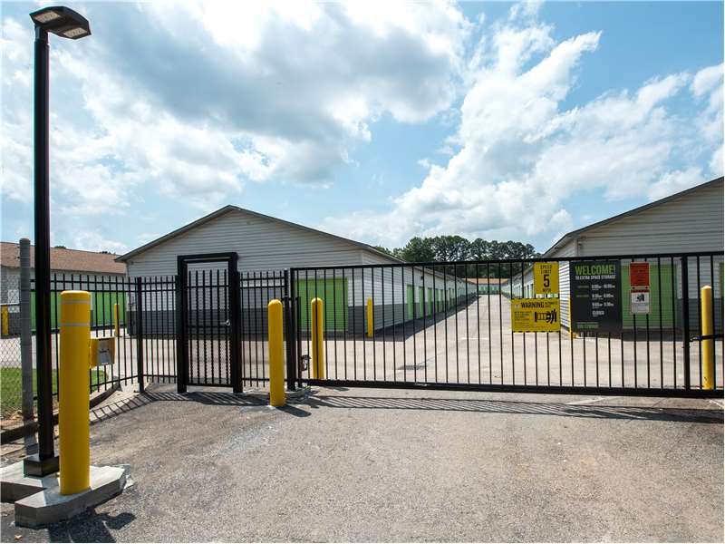 Extra Space Storage  204 Fulton Ct in Peachtree City, GA