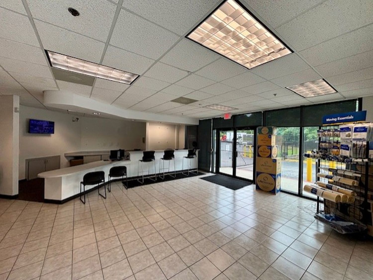 10×5 Self Storage Unit in Sandy Springs, GA 8711 Dunwoody Pl Sandy Springs, Georgia 3