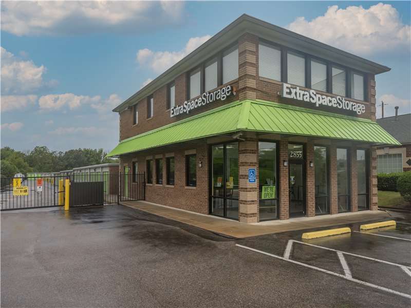5 x 5 Self Storage Unit in Cordova, Tennessee