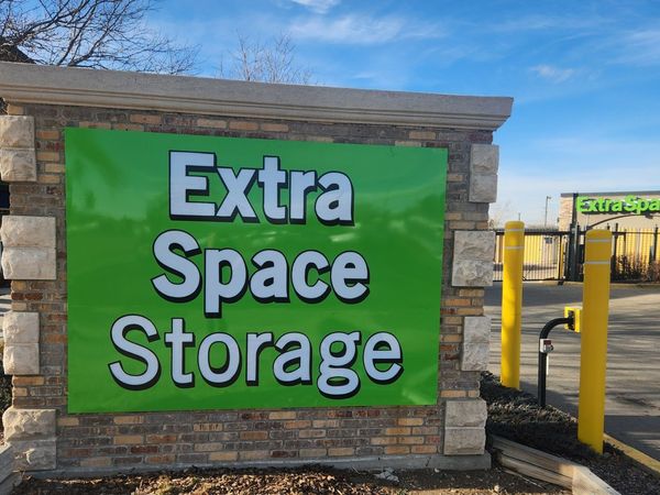 Extra Space Storage facility at 7605 W Arizona Ave - Lakewood, CO
