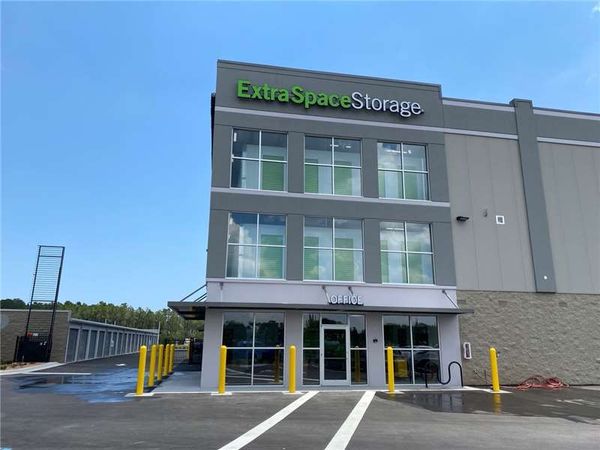 Extra Space Storage facility at 2085 LPGA Blvd - Daytona Beach, FL