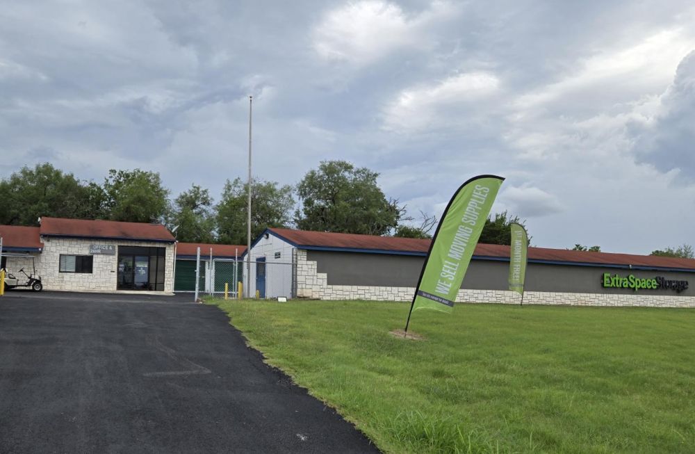 20×10 Self Storage Unit in Boerne, TX 39275 Interstate 10 W Boerne, Texas