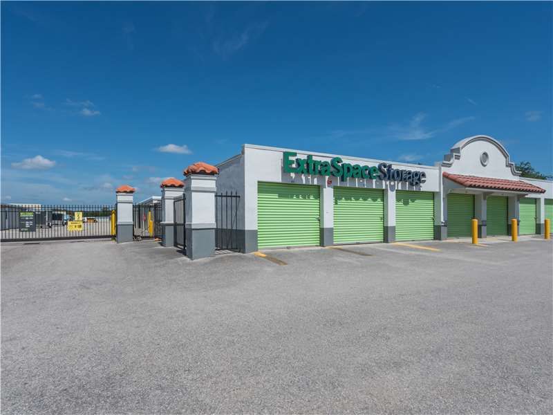 Extra Space Storage  4390 Pleasant Hill Rd in Kissimmee, FL