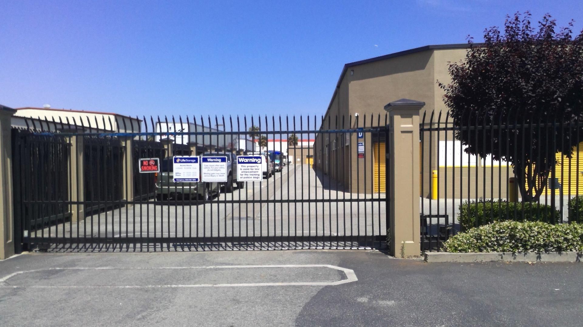20×10 Garage in San Jose, CA 1855 Las Plumas Ave San Jose, California 2