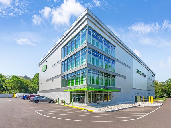 Extra Space Storage facility at 917 Bridgeport Ave - Shelton, CT