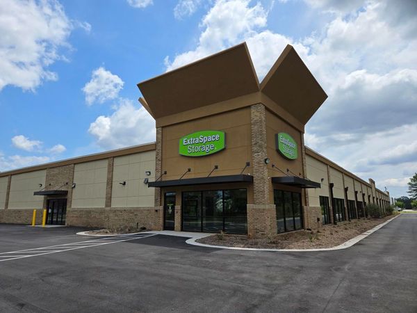 Extra Space Storage facility at 165 Quality Dr - Summerville, SC