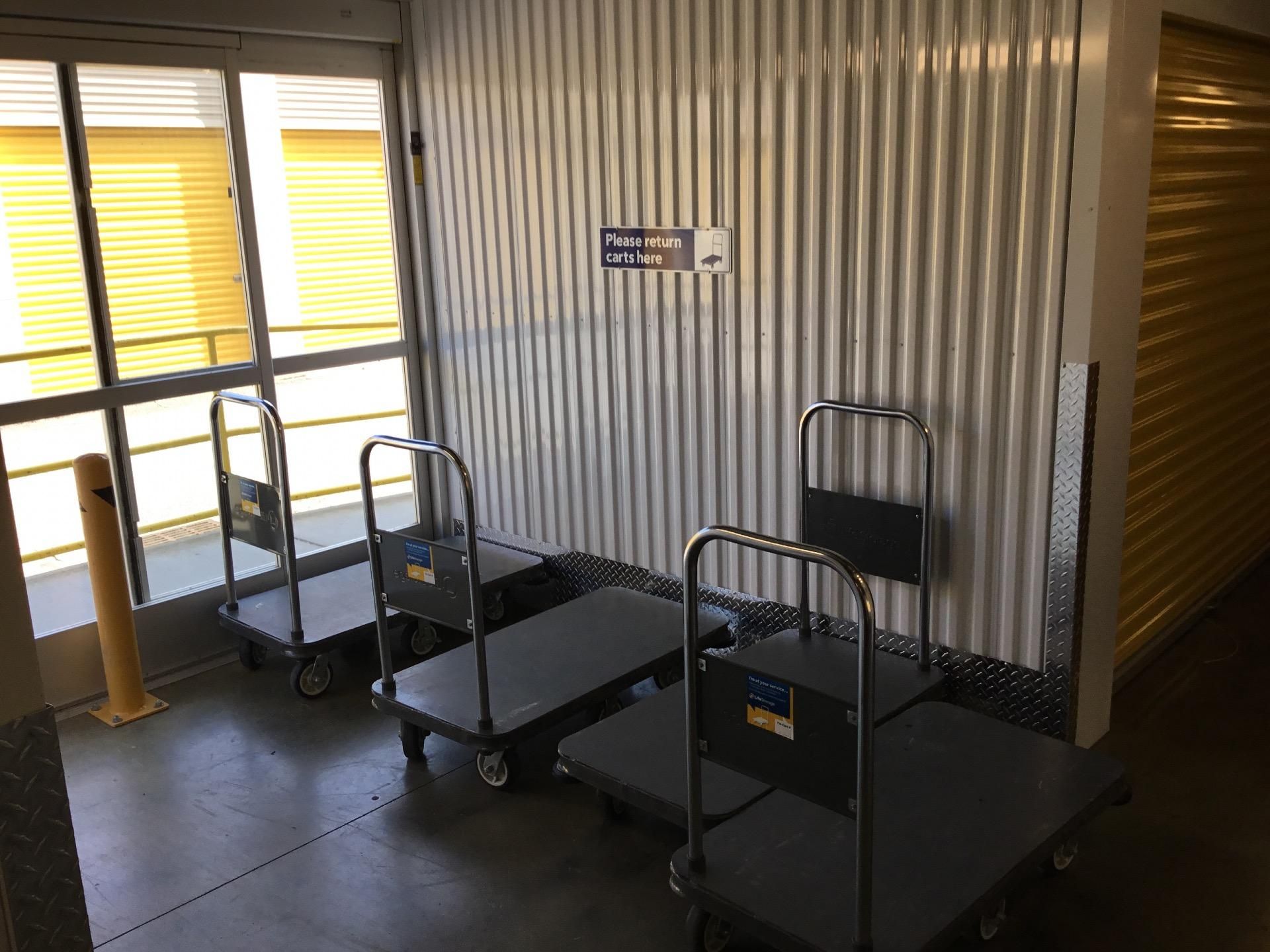 10×8 Self Storage Unit in Virginia Beach, VA 597 Central Dr Virginia Beach, Virginia 2
