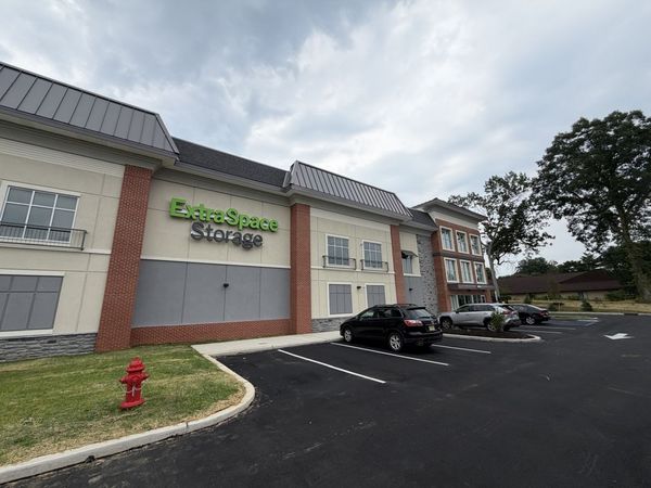 Extra Space Storage facility at 1522 Kuser Rd - Hamilton, NJ