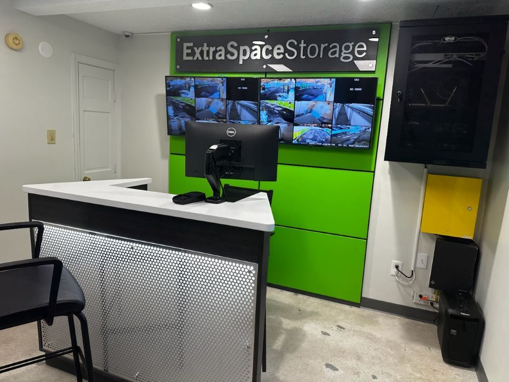 10×20 Self Storage Unit in Westbrook, ME 576 Bridgton Rd Westbrook, Maine 3