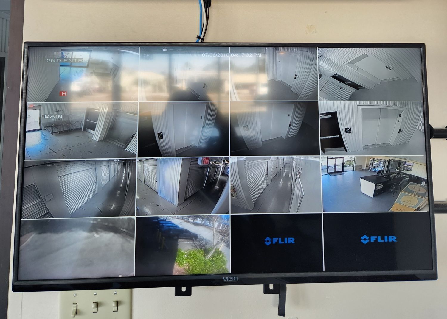 Extra Space Storage  14130 Beach Blvd in Jacksonville Beach, FL