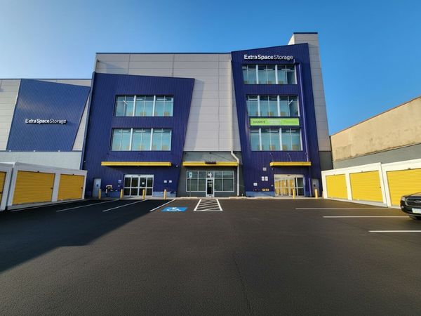 Extra Space Storage facility at 4139 Boston Rd - Bronx, NY