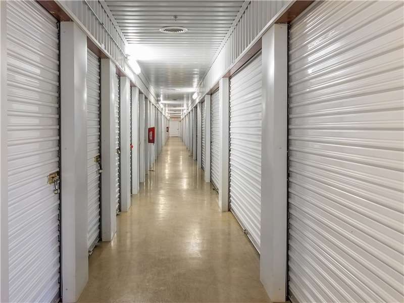 Extra Space Storage  2814 S Walton Walker Blvd in Dallas, TX
