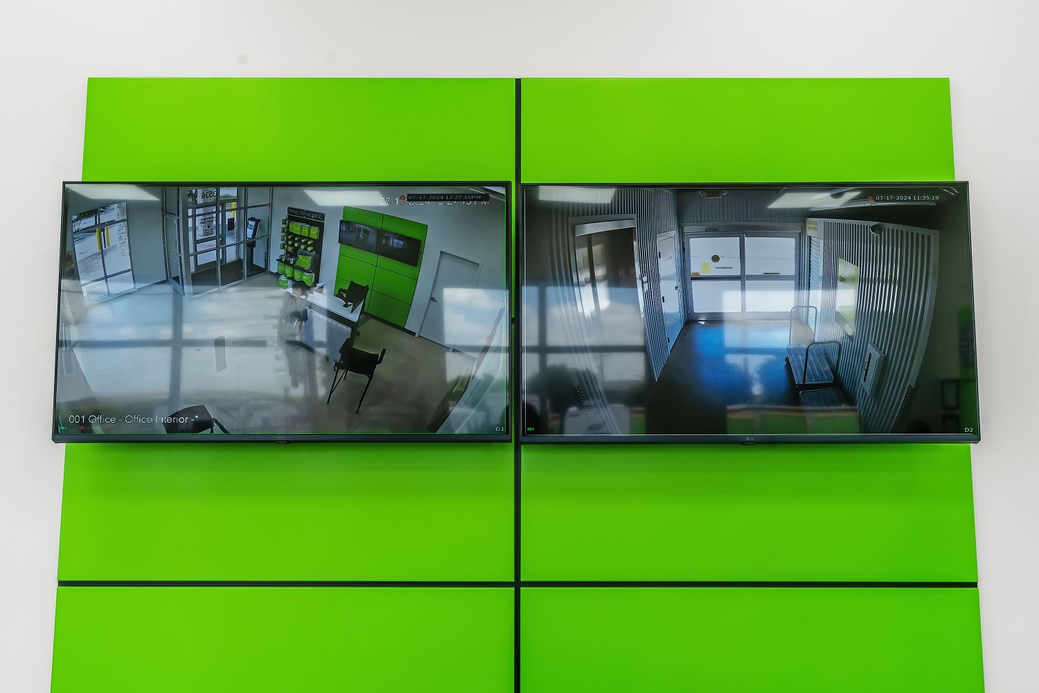 Extra Space Storage  3536 Hunt Ln in San Antonio, TX