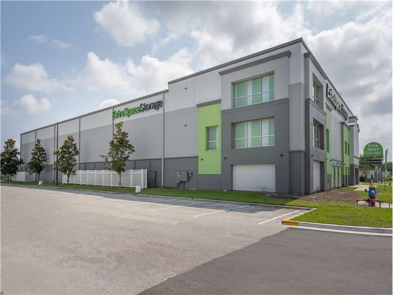 Extra Space Storage  5753 Hoffner Ave in Orlando, FL