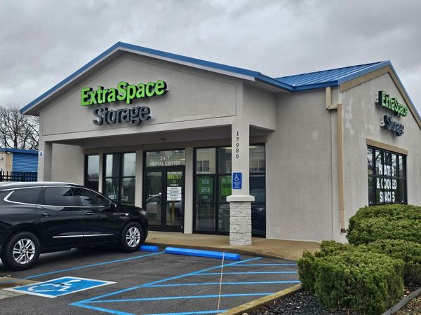 Extra Space Storage facility at 17980 Foundation Dr - Noblesville, IN
