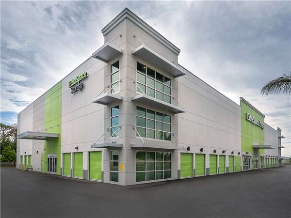 Extra Space Storage facility at 1510 S Tamiami Trl - Venice, FL