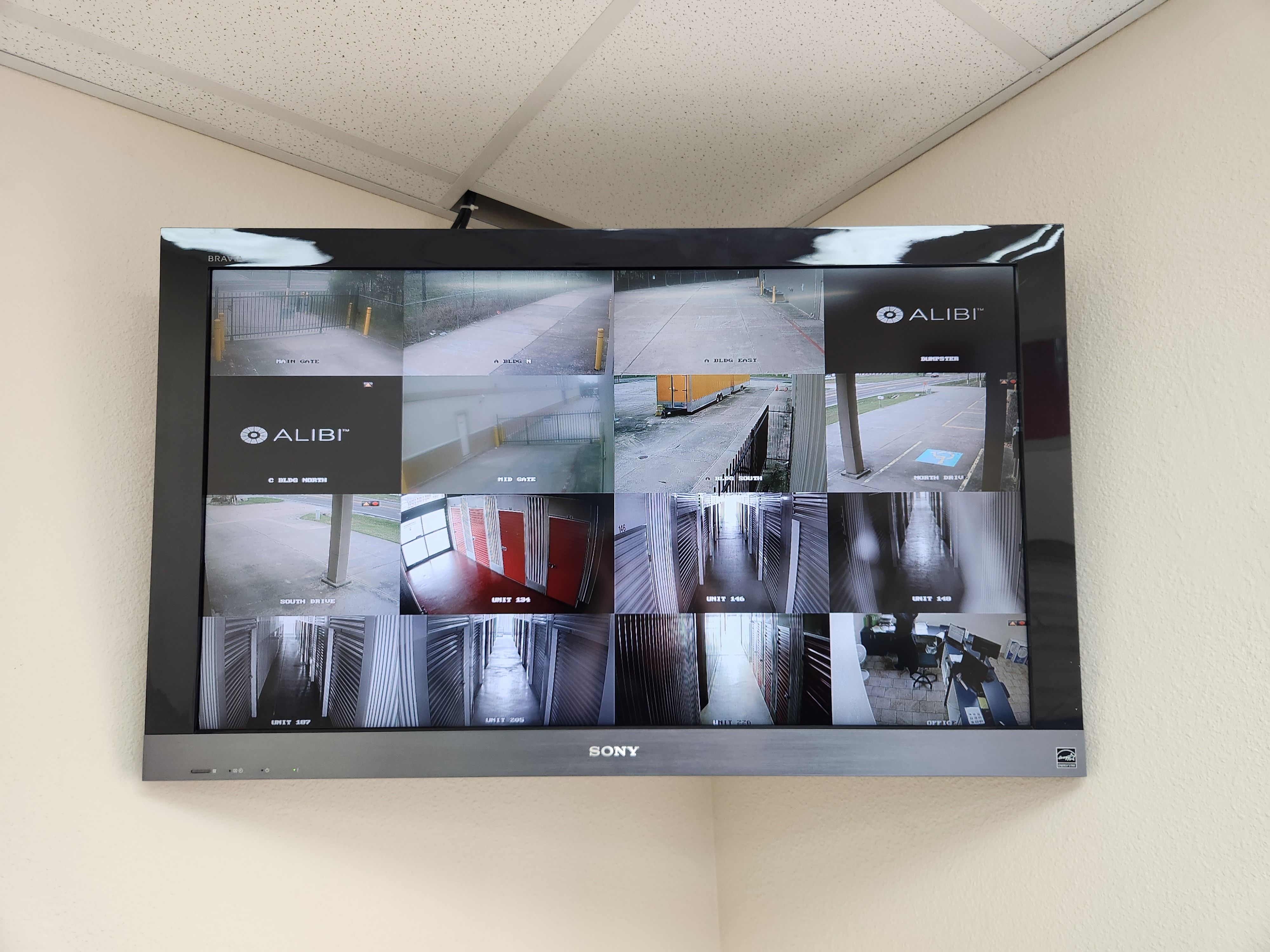 Extra Space Storage  188 S LHS Dr in Lumberton, TX