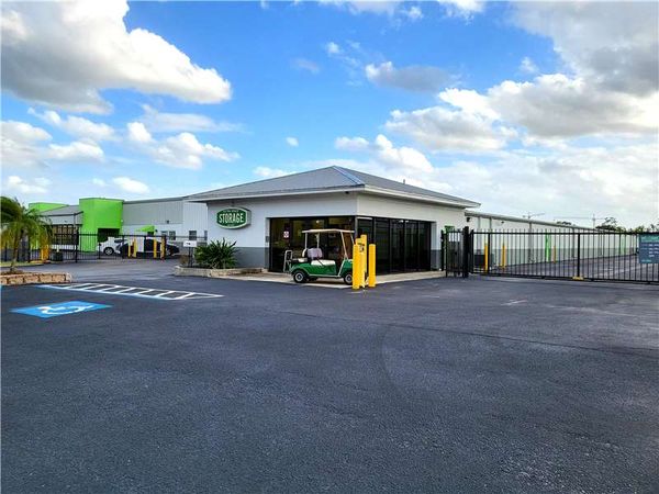 Extra Space Storage facility at 23215 Harborview Rd - Punta Gorda, FL