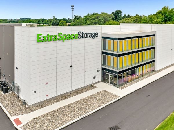Extra Space Storage facility at 958 Peiffers Ln - Harrisburg, PA