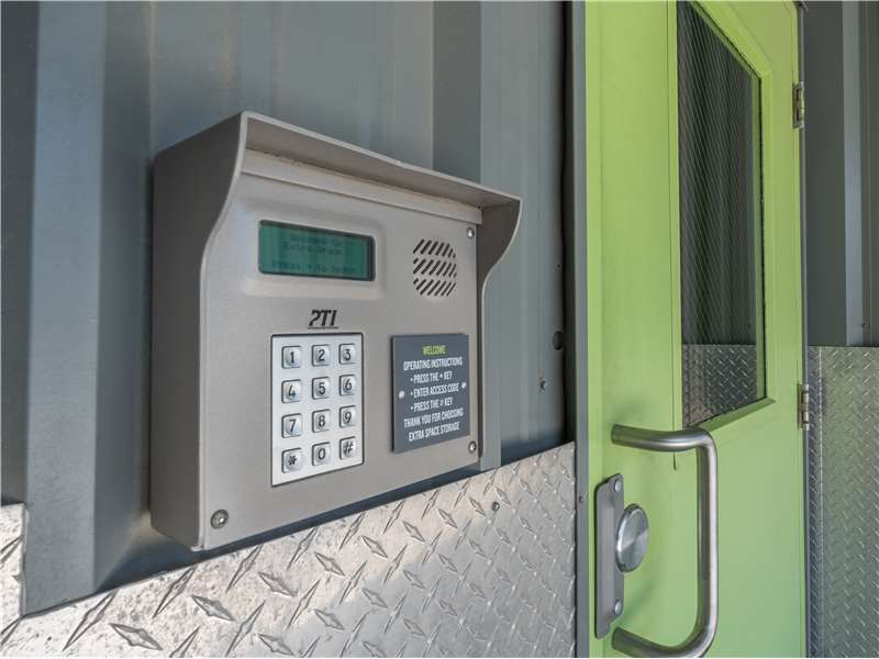 20×10 Self Storage Unit in San Antonio, TX 4515 De Zavala Rd San Antonio, Texas 2