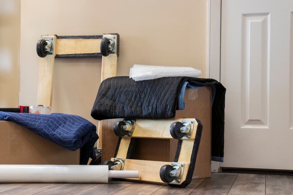 Article image for: A Guide to Moving Blankets & Furniture Pads