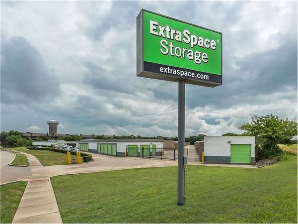 Extra Space Storage facility at 4200 K Ave - Plano, TX