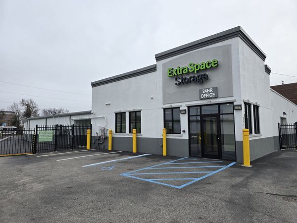 Extra Space Storage facility at 1213 E Brambleton Ave - Norfolk, VA