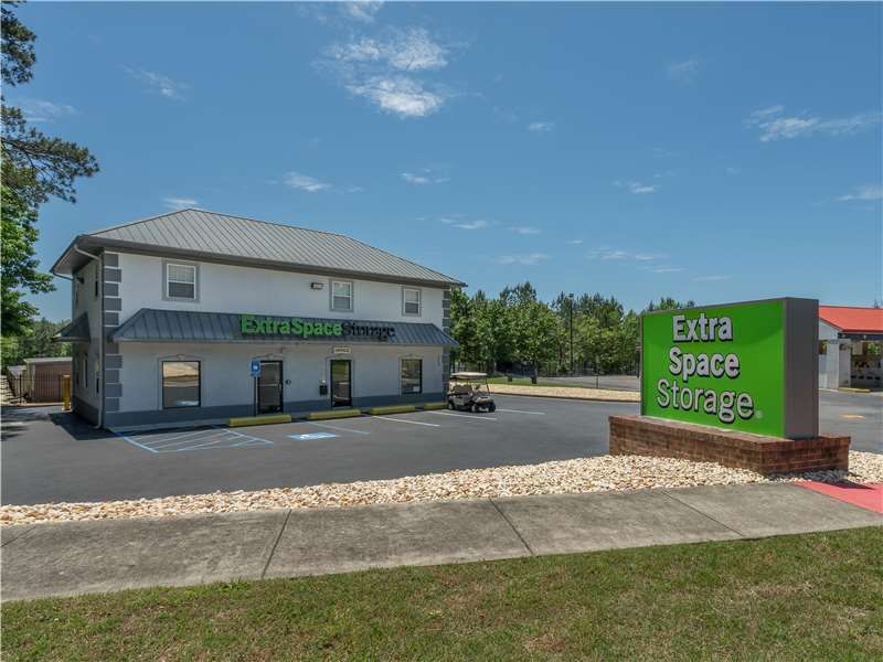 Extra Space Storage  2044 Old Norcross Rd in Lawrenceville, GA