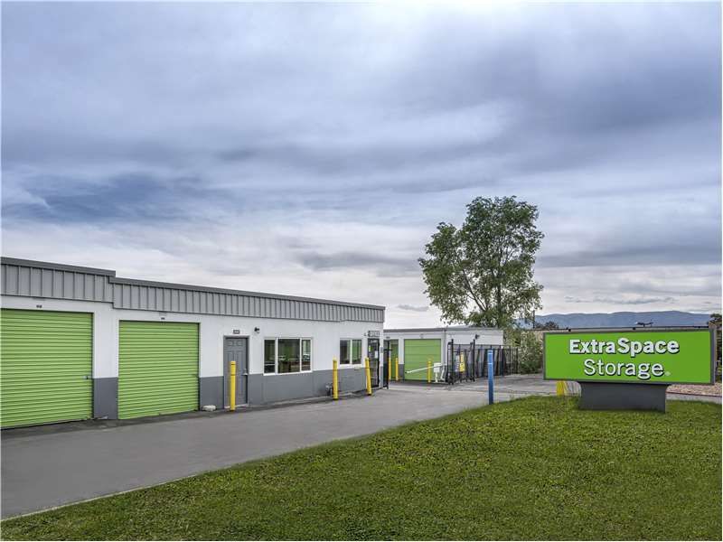 Extra Space Storage  1401 W Center St in Orem, UT