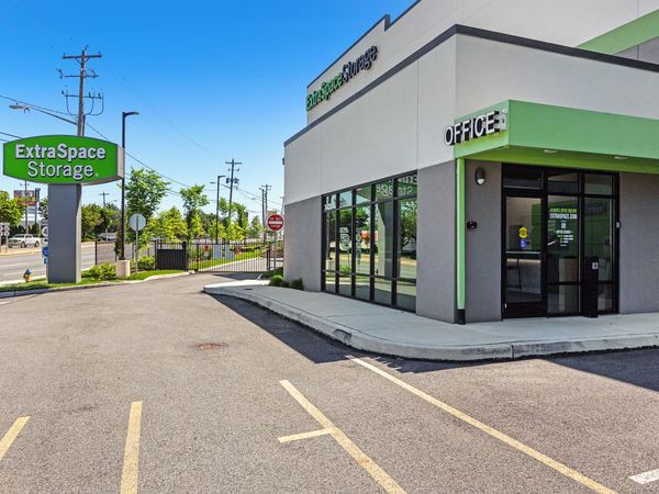 Extra Space Storage facility at 3420 Kirkwood Hwy - Wilmington, DE