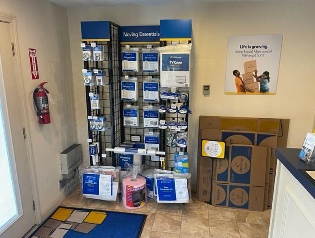 Extra Space Storage  576 Bridgton Rd in Westbrook, ME