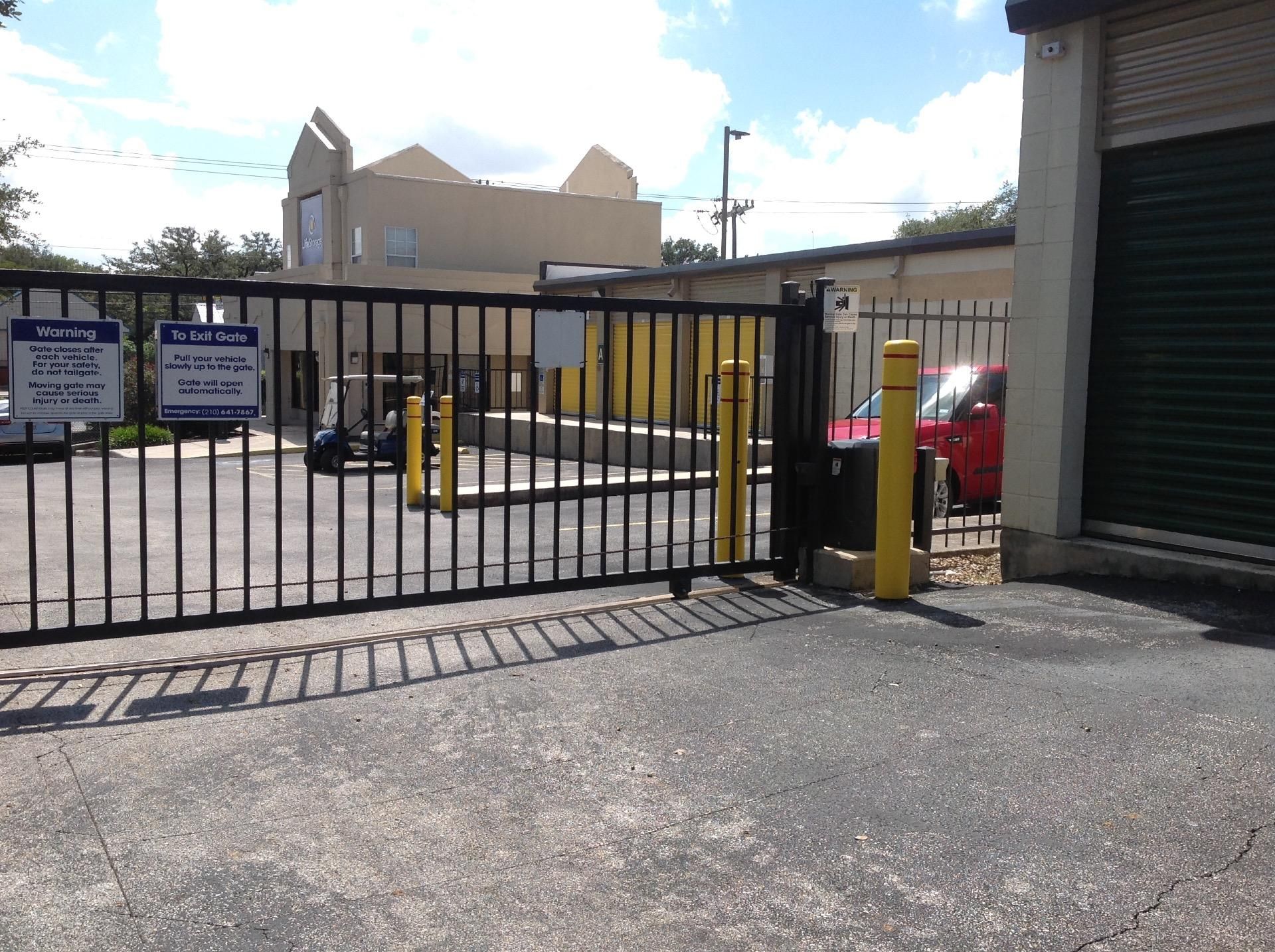 10×5 Self Storage Unit in San Antonio, TX 11947 Huebner Rd San Antonio, Texas 2