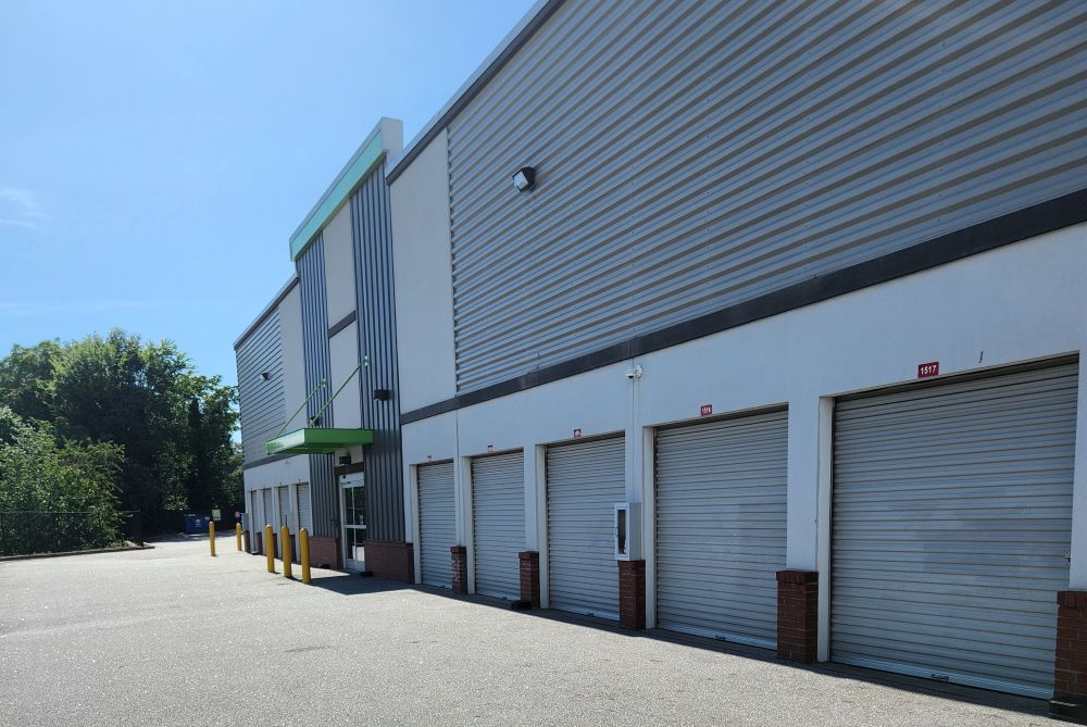 Extra Space Storage  1320 S Pleasantburg Dr in Greenville, SC