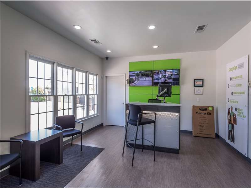 5×5 Self Storage Unit in Snellville, GA 3942 US-78 Snellville, Georgia 3