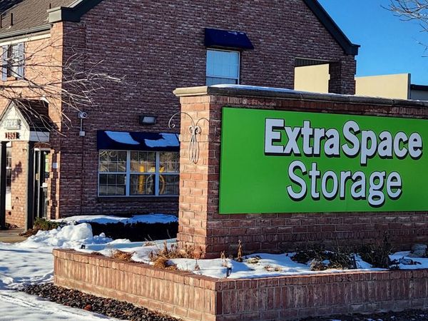 Extra Space Storage facility at 11951 E Mississippi Ave - Aurora, CO