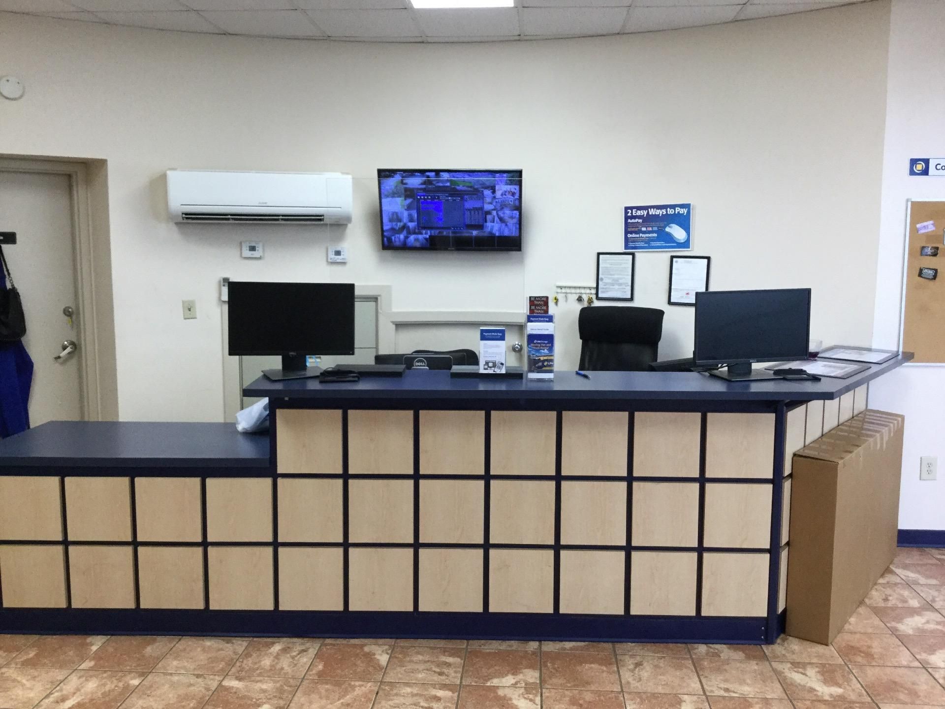 10×5 Self Storage Unit in Decatur, GA 2595 Candler Rd Decatur, Georgia 3