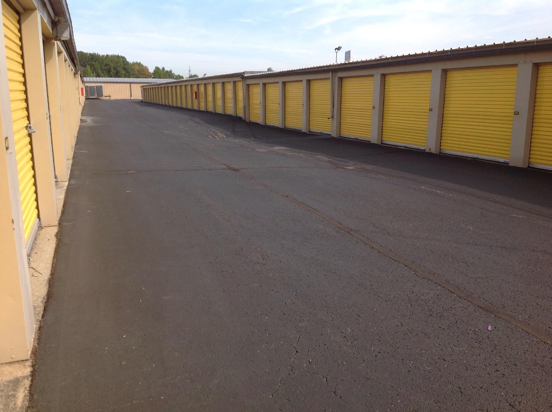 Extra Space Storage  3690 Leharps Dr in Youngstown, OH