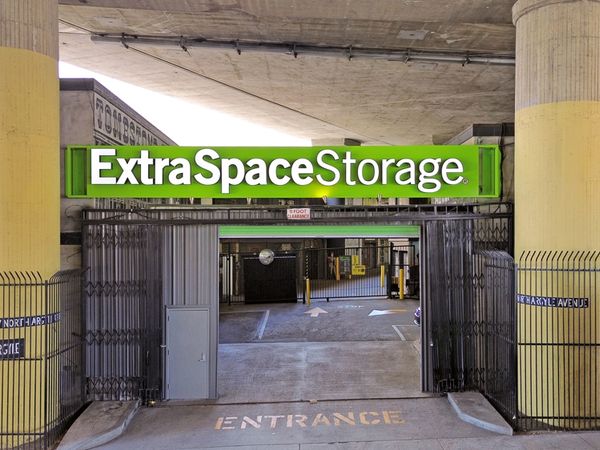 Extra Space Storage facility at 1847 Argyle Ave - Los Angeles, CA